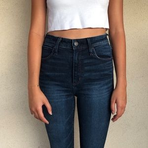 Abercrombie & Fitch High Rise Super Skinny Jeans